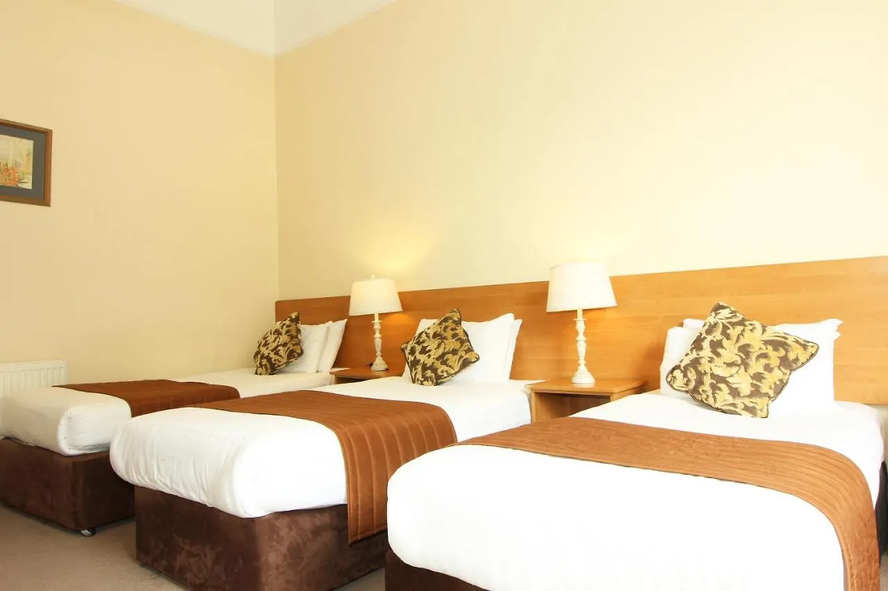 Castle Hotel Дублин 4*,  Ирландия