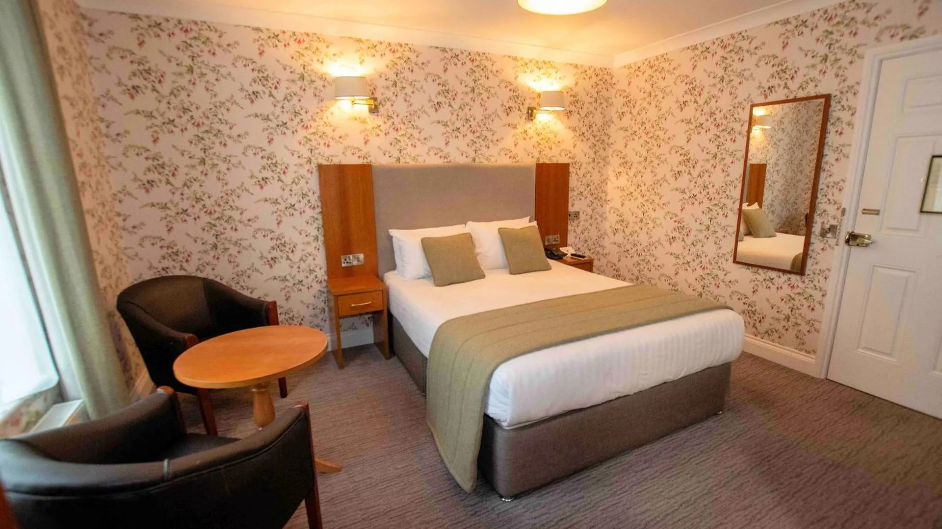 Castle Hotel Dublin