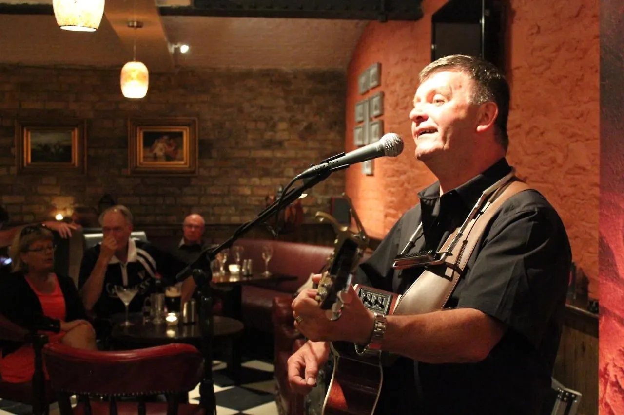 Castle Hotel Dublin 4*,  Irsko